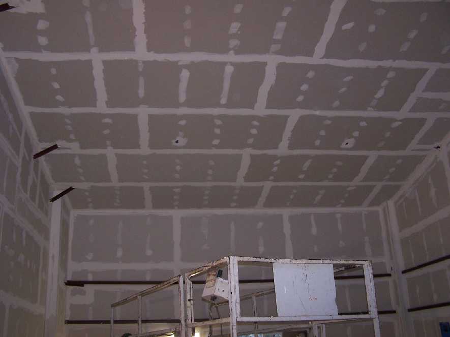 12 tapeing ceiling